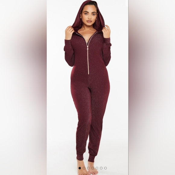 Savage X Fenty Other - Savage X Fenty Sleep & Shine Red Cocoa Hooded Jumpsuit sz xl